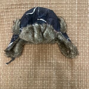 Realtree Black Hat with Brown Faux Fur Trim